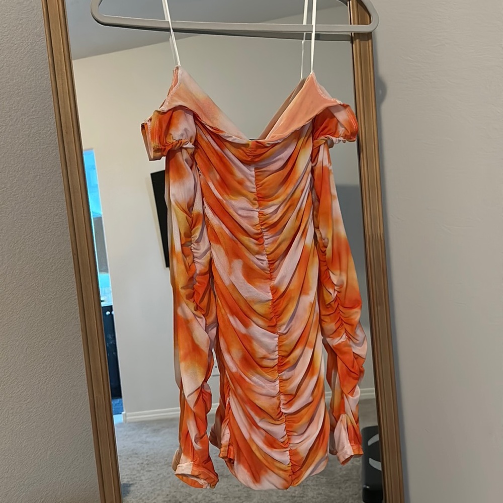 NWOT Dyln long sleeve dress